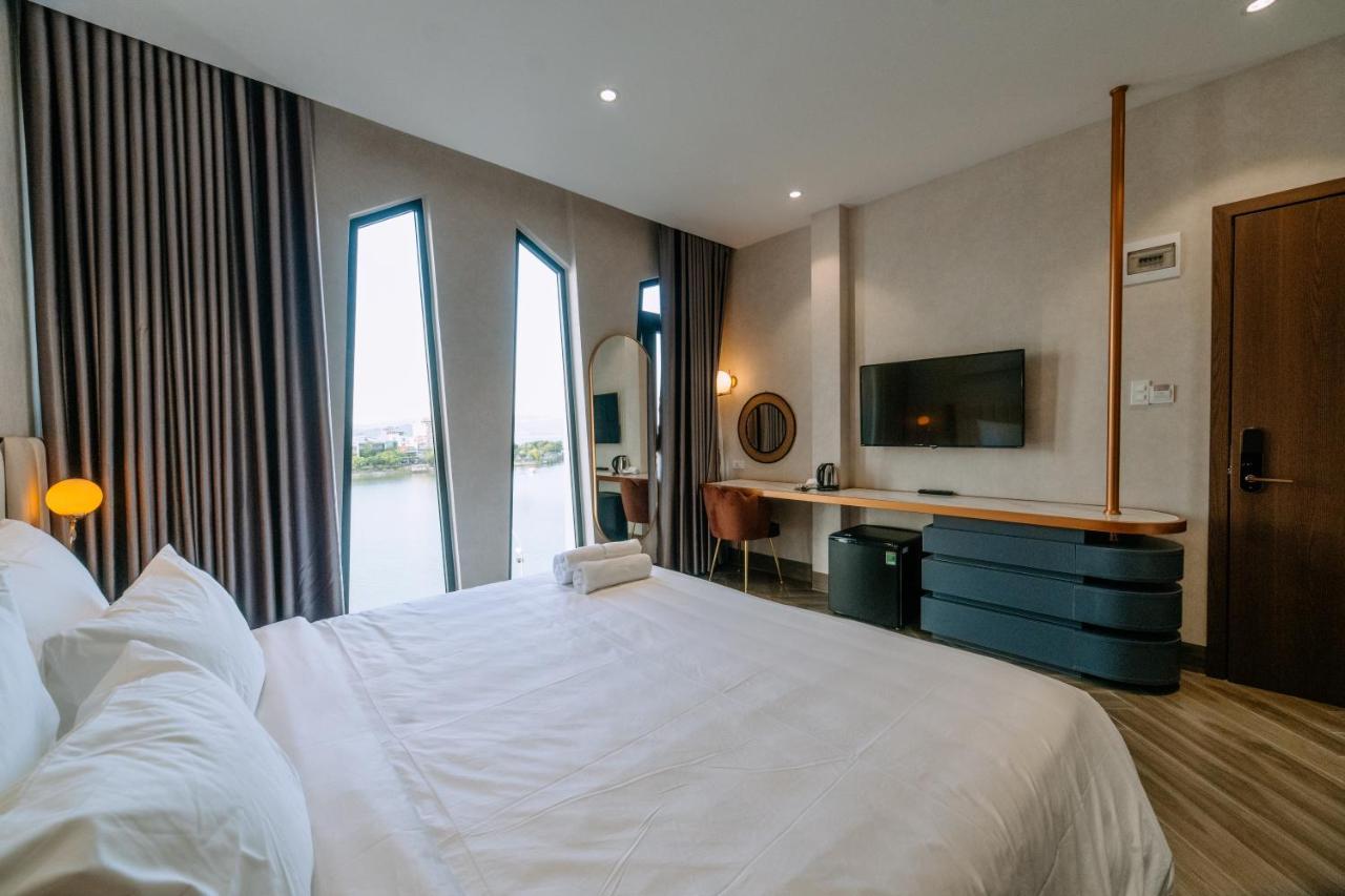 La Beaute Hotel 퀴논 외부 사진