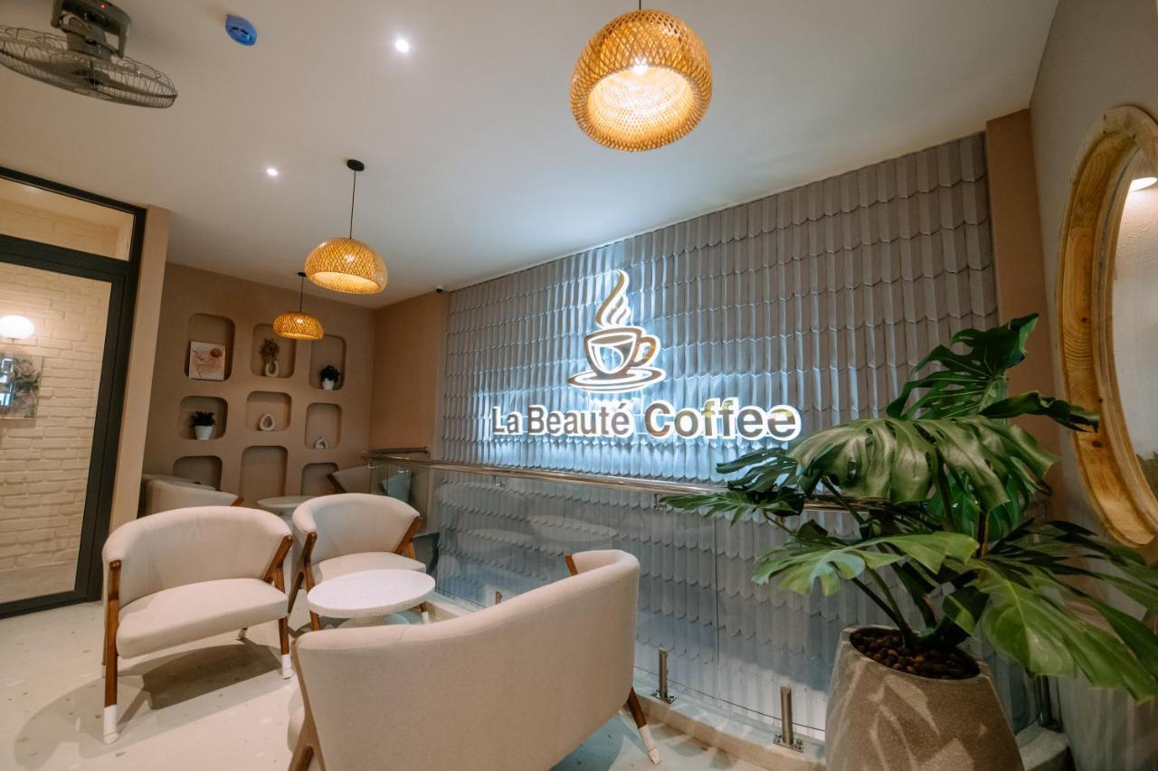 La Beaute Hotel 퀴논 외부 사진