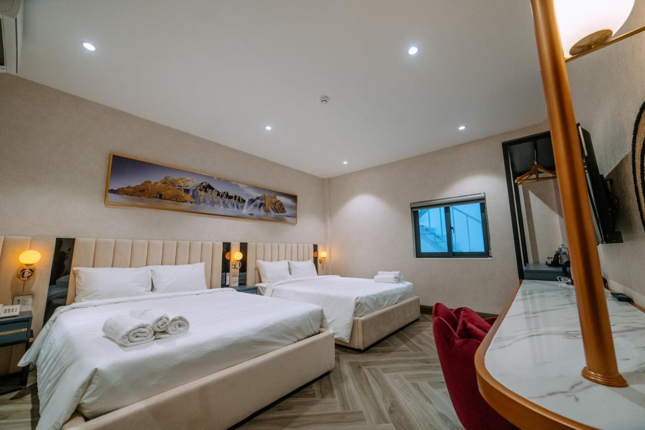 La Beaute Hotel 퀴논 외부 사진